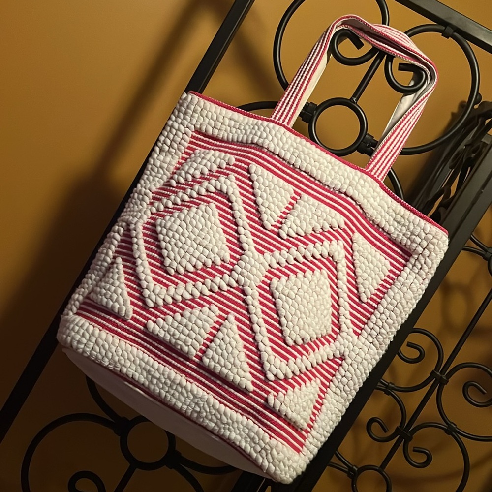 LOVESTITCH Cave Creek Tote